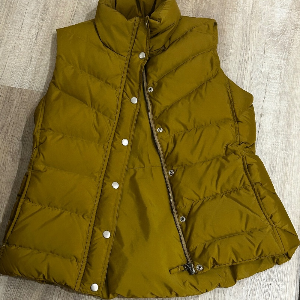 J.Crew Womens Puffer Vest Size - Small